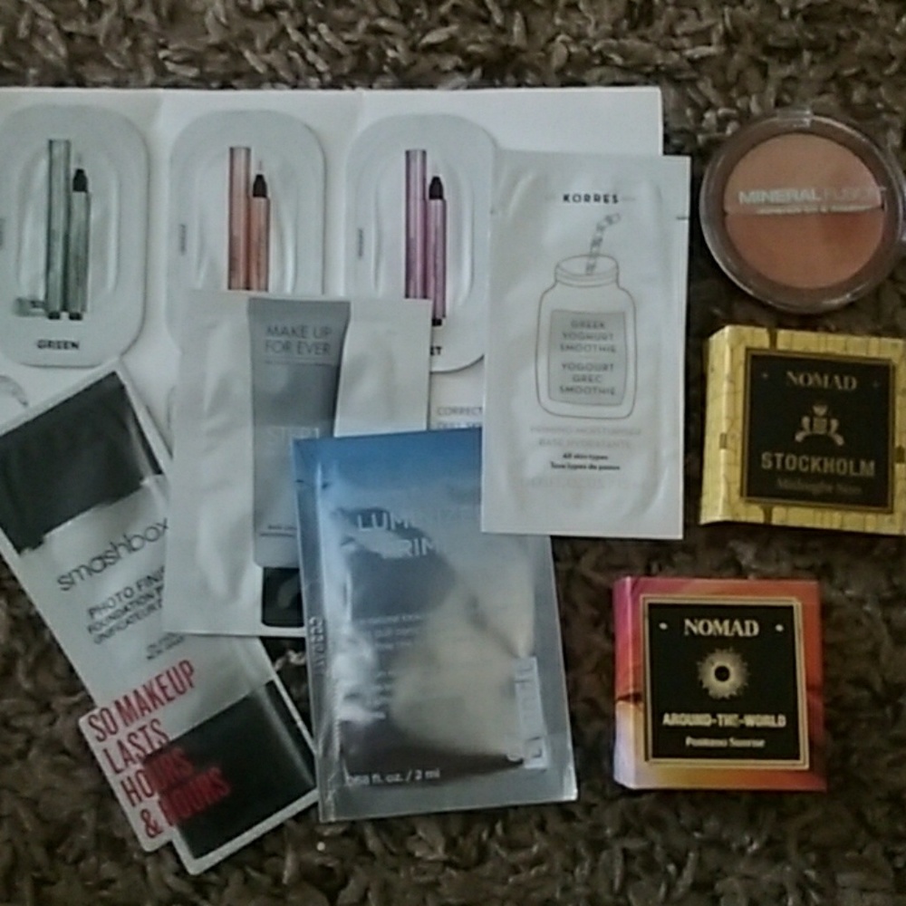 Samples!!! Full size concealer.